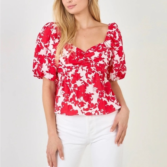NWT Red Floral Puff Sleeve Top - Picture 1 of 6